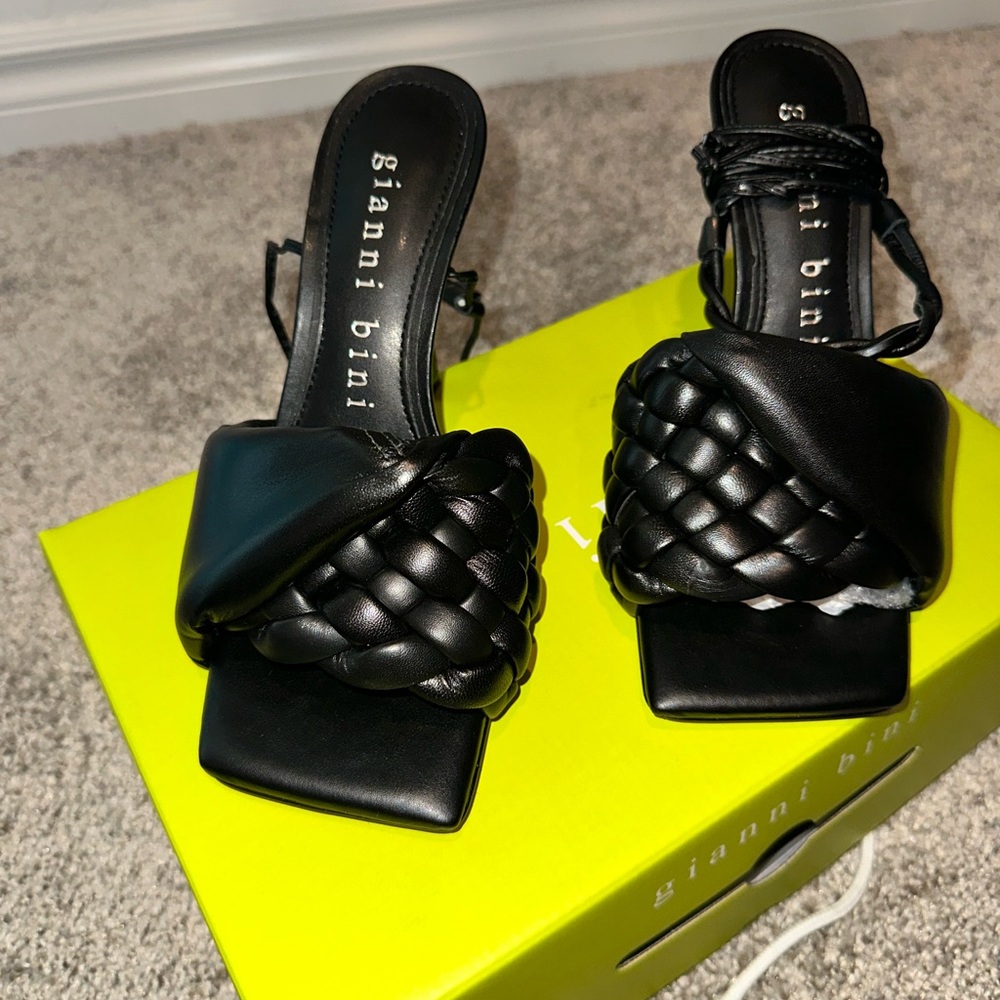 Gianni Bini Dekota Twisted Band Braided Ankle Wrap Leather Sandals